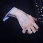 민윤기 <b>손</b> <b>개</b>이쁨