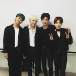와 김진우만 <b>그림체</b> 다른거 봐