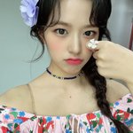 각자 자기돌 많이 사랑해<b>주자</b>