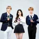 음중 엠<b>씨들</b> 민나현처럼 친목하겠지?