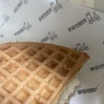 <b>와플</b> 뒤지게 맛있네 진짜