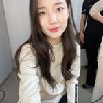수지 뭔가 재밌음.jpg