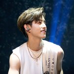 누나들 슬<b>렌더</b>에 마른근육남자 어때요?