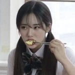[댓글부탁해] 혼자 잔뜩꾸미고 카페에 <b>삼각대</b> 들고가는사람 흔해?