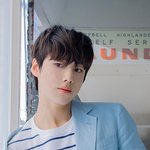 요즘 굴이 <b>제철</b>인가요? 男돌 얼굴!