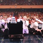 [펜타곤] 얘드라 오늘 우리 유니버스<b>데이</b>