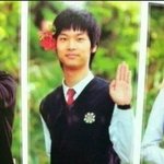 나 졸사 철쭉소년하고 찍었는데