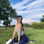 아이돌 <b>버버리</b> 착장 사진