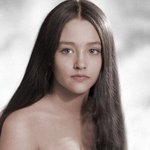 [댓글부탁해] 올리비아 <b>핫세</b> vs 샤론 스톤