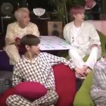 [방탄소년단] 머글) 뷔가 슈가 막 발 만진다