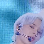 [NCT즌] 정우진ㅋ<b>자개</b>이쁘다보면서감탄만했음