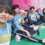[펜타곤] 아니 나만 아육대 사진보면 웃기냐