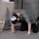 [NCT즌] 아무래도 게임하다가 <b>손목</b> 다친거 같지