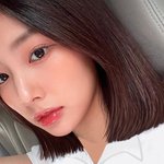 강혜원 단발 <b>합성</b>해봤는데 어떰?