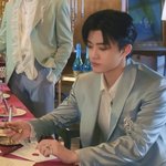 [NCT즌] <b>공작</b> 재산 노리고 파티장 온 사기꾼