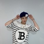 김빨간여권<b>눈썹</b><b>뼈</b>개오진훈