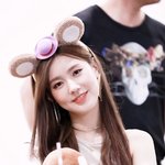 웃을 때 <b>한층</b> 더 예쁘다는 女돌