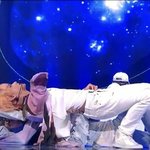 방탄 <b>뷔</b> 몸 어쩔꺼야