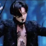 [군대] 정국이 이거 옷 한번만 더 <b>입어</b>줬으면 좋겠다