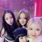 방금 뜬 블핑 <b>단체셀카</b>