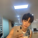<b>이재현</b>이랑 결혼하고싶다