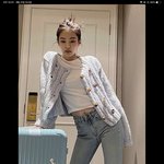 [댓글부탁해] <b>제니</b> 이 가디건 어디껀<b>지</b> 아시는분