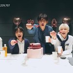 투바투 브이앱 조카웃기네