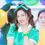 조이 <b>눈웃음</b> 짤털함
