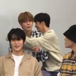 [NCT칠프] 아 그냥 나 인간<b>핫</b><b>팩</b>됨