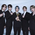 [TXT] <b>코디</b> 이상하다고 생각 안 했는데