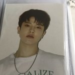 [트레저] 이거 포카들 다 공식인지 아닌지 알려<b>줄</b><b>사람</b>