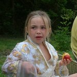 <b>기본티</b>만 입고 다니면 어떰