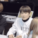 주연 이거 무슨 <b>활동</b><b>때</b>야?