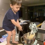 알감자 주제에 요리하는 거 좋아한다는 <b>벤틀리</b>