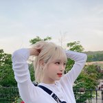 최예나가 연예인 기준 못생긴 편임 진심으로...???