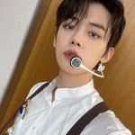 <b>최연준</b> 셀카 늘었다ㅜ