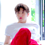 <b>이재현</b>이랑 결혼하고싶다