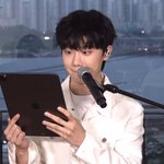 고2인데 ‘수능’단어만 보면 심장 쿵쾅거리고 ㅈㄴ <b>떨림</b>