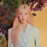 헐 히토미 핑크머리 개이쁜데 왜 활동<b>안</b><b>함</b>?;;