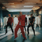 [BTOB] 제발 <b>이</b> <b>옷</b>으로 무대 한번만 해줘....