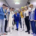 [T1419] 오늘 의상 <b>통일감</b> 넘치는거 너무 좋아 ㅠㅠㅠㅠㅠ