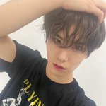 흑발하고 더 섹시해진 아스트로 <b>라키</b>