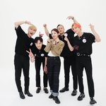 [BTOB] 창섭 슬랙스+무조건 발목 보이는 <b>로퍼</b>