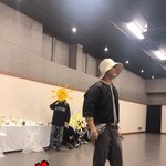 [방탄소년단] 정<b>구기</b> 옷 눈에 익네 했더니ㅋㅋㅋ