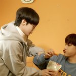 [이태용] 아 <b>입술</b>봐ㅠㅠㅋㅋㅋㅋㅋ