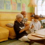[NCT칠프] 역시 <b>소파</b>는 등받이용이지