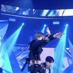 [이태용] 호랑이 이때 뒤에 <b>리본</b> 좋았어