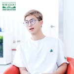 [방탄소년단] <b>숲속</b>으로 사진 떴다 그니까 이게