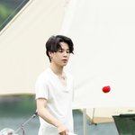 [군대] <b>지민이</b> 너무 비슷한데? 머리도 ㅋㅋ