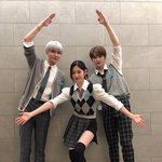 오늘자 <b>포즈</b>로 우주호 만든 우주호 ㅋㅋ